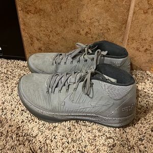Kobe AD size 9
